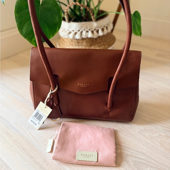 RADLEY LONDON Handbags - RADLEY LONDON Apsley Road Medium Flapover Tote - Dark Brown